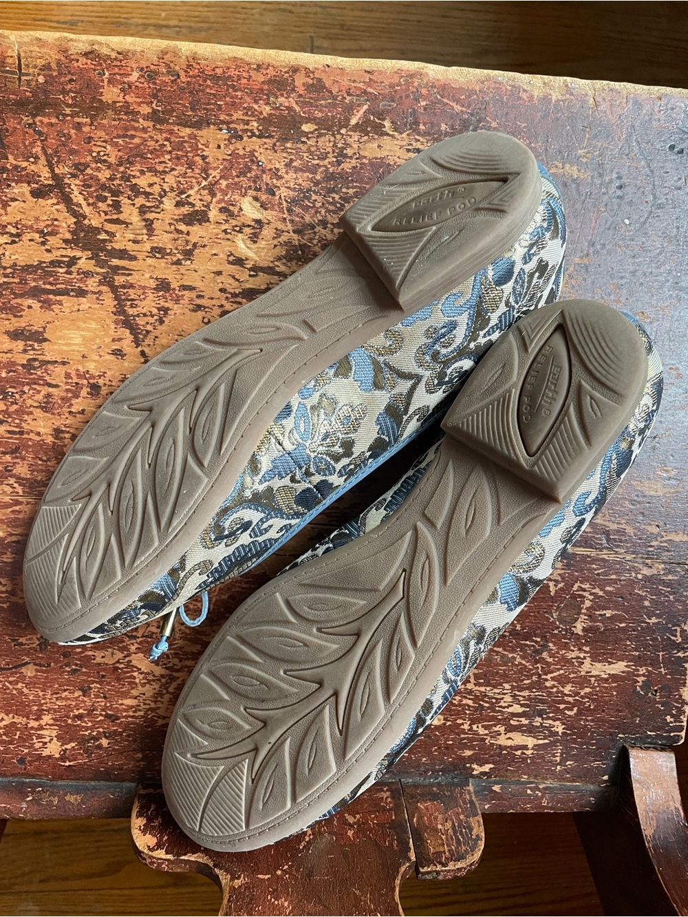 Earth shoes ballet flat, size 9.5 - Picture 8 of 10